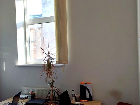 коммерческая по адресу Химическая ул., 4