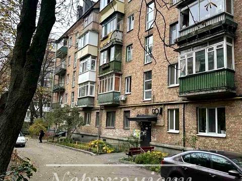 квартира за адресою Віктора Ярмоли вул., 38
