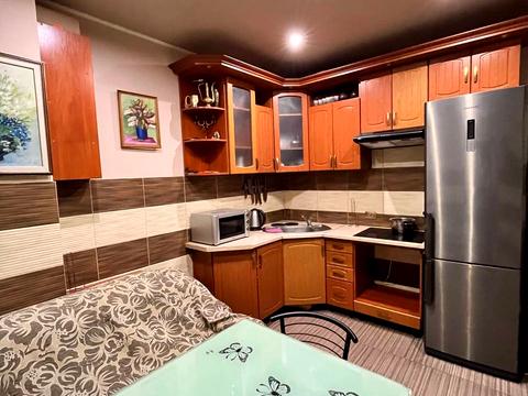 будинок за адресою Бескидська вул., 10