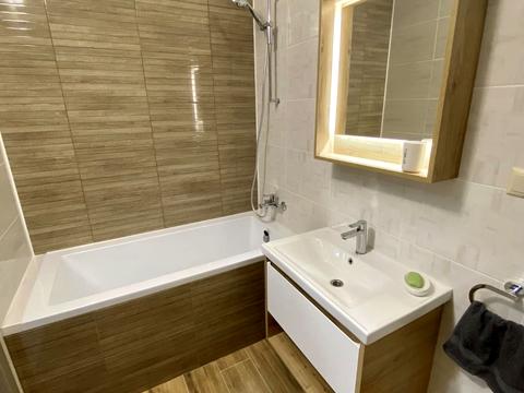 квартира по адресу Костанди ул., 104/1