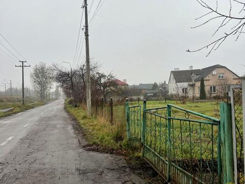 ділянка за адресою Малорівненська вул.