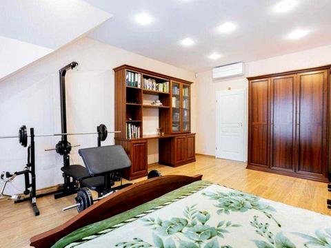 дом по адресу Киевский пер.