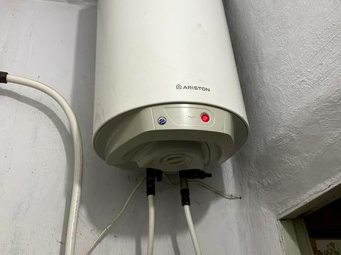 квартира за адресою Центральна вул. (1 Травня), 42