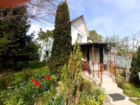 будинок за адресою с. Великі Дмитровичі, Набережна