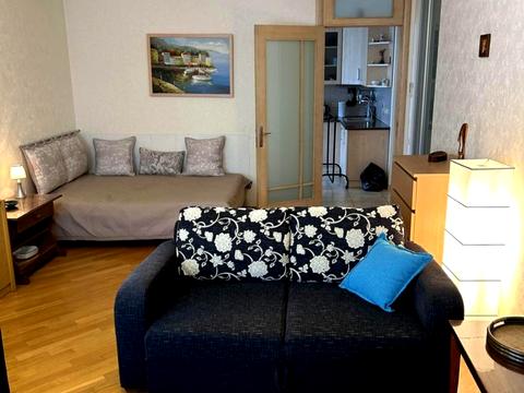 квартира за адресою Київ, Бориса Гмирі вул., 1