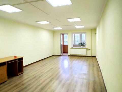 комерційна за адресою Георгія Тороповського вул. (Івана Дубового), 14