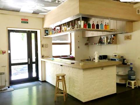 комерційна за адресою Кожум'яцька вул., 10