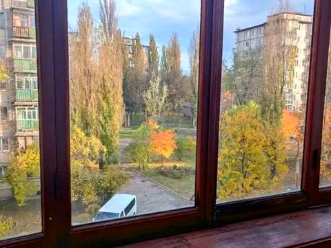 квартира за адресою Петра Курінного вул. (Комісара Рикова), 5