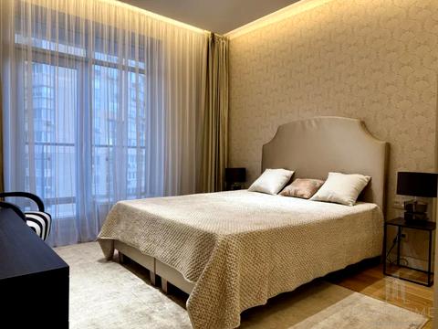 квартира за адресою Раїси Окіпної вул., 18