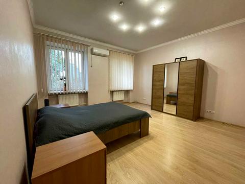 квартира за адресою Київ, Олександра Довженка вул., 2