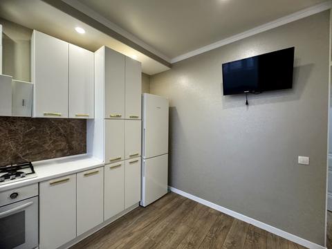 квартира за адресою Виговського вул. (Суворова), 1-Ю