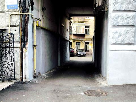 квартира за адресою Бульварно-Кудрявська вул. (Воровського), 8-А