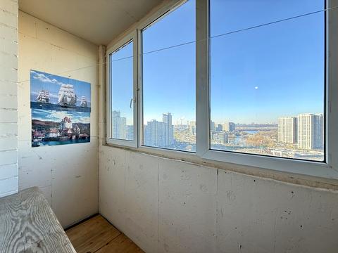 квартира за адресою Миколи Бажана просп., 10