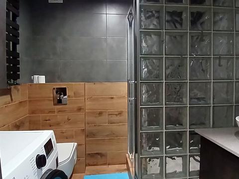 квартира за адресою Зоряна вул., 10