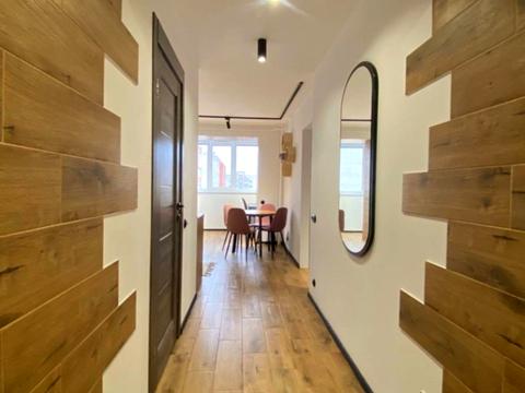 квартира за адресою Зоряна вул., 10