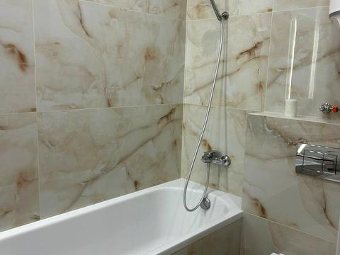 квартира за адресою Михайла Максимовича вул. (Онуфрія Трутенка), 24