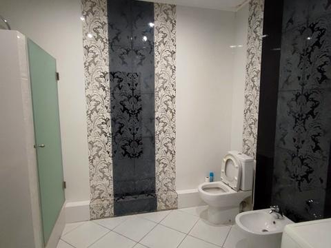 комерційна за адресою Кловський узвіз, 7a