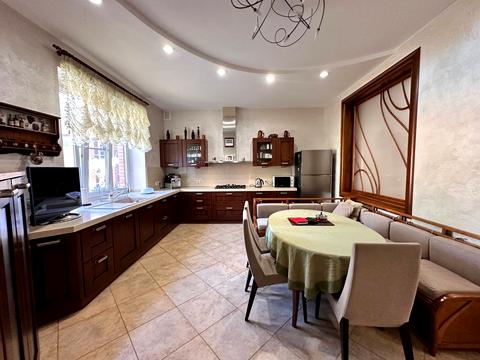 дом по адресу Киево-Мироцкая ул.