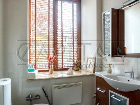 коммерческая по адресу Жилянская ул., 97