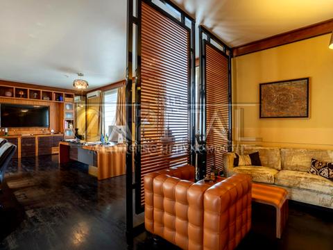 коммерческая по адресу Жилянская ул., 97