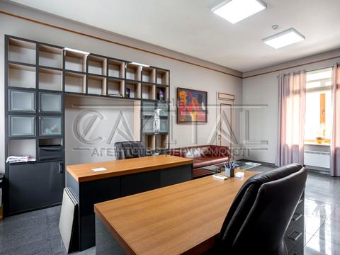 коммерческая по адресу Жилянская ул., 97