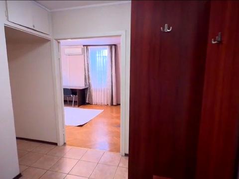 квартира за адресою Митрополита Андрея Шептицького вул. (Анатолія Луначарського), 7