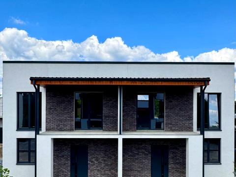 дом по адресу Приозерна