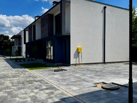 дом по адресу Приозерна