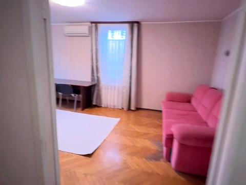 квартира за адресою Митрополита Андрея Шептицького вул. (Анатолія Луначарського), 7