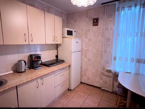 квартира за адресою Митрополита Андрея Шептицького вул. (Анатолія Луначарського), 7