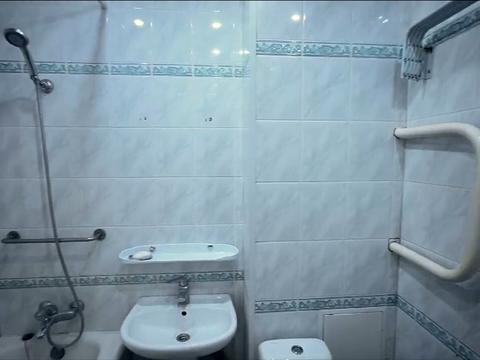 квартира за адресою Митрополита Андрея Шептицького вул. (Анатолія Луначарського), 7