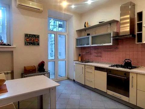 квартира за адресою Богдана Ступки вул. (Станіславського), 2/5