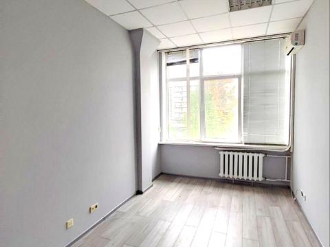 комерційна за адресою Генерала Алмазова вул. (Кутузова), 18/7