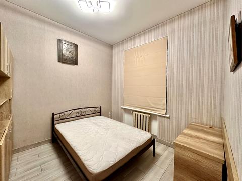 комерційна за адресою Адміральська вул., 17