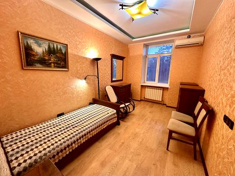 квартира по адресу Бугский бульв., 1