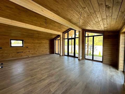 будинок за адресою успішна