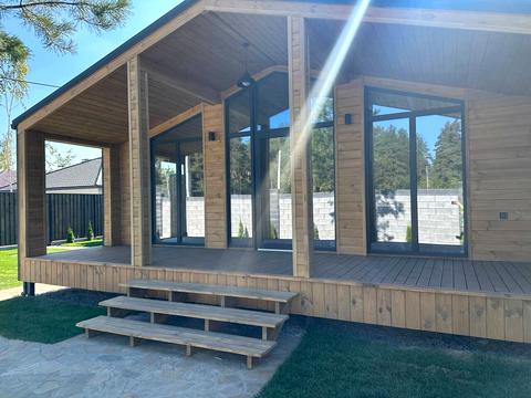 будинок за адресою успішна