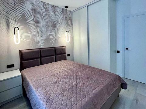 квартира по адресу Салютная ул., 2