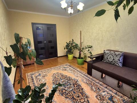 квартира за адресою Євгена Коновальця вул., 6