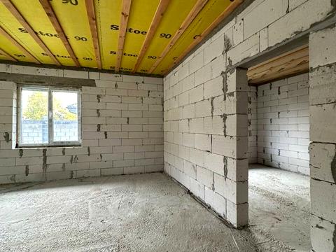 будинок за адресою успішна