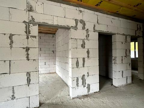 будинок за адресою успішна