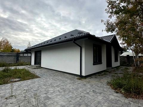 будинок за адресою успішна