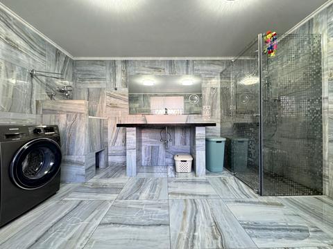 дом по адресу Озёрная ул.