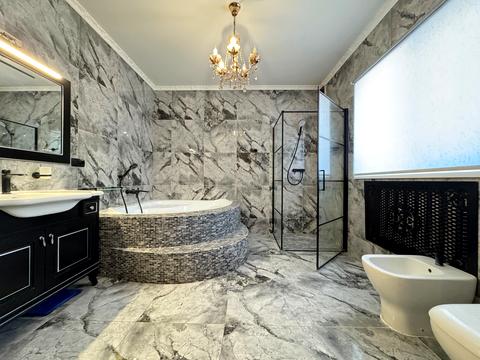 дом по адресу Озёрная ул.