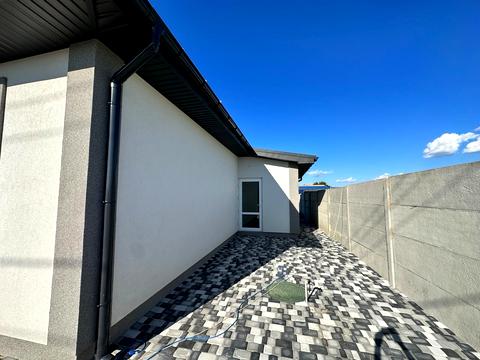 дом по адресу радужна