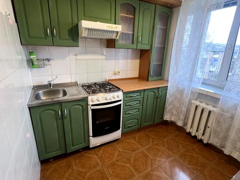 квартира за адресою Леоніда Каденюка просп. (Юрія Гагаріна), 5/2