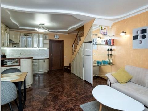 дом по адресу Літературна