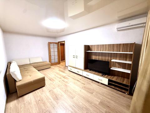 квартира по адресу Гарета Джонса ул. (Сімʼї Хохлових), 1