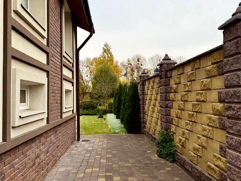 дом по адресу Свободы ул.