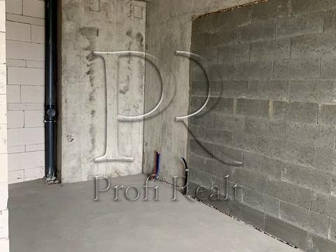 квартира за адресою Причальна вул., 8